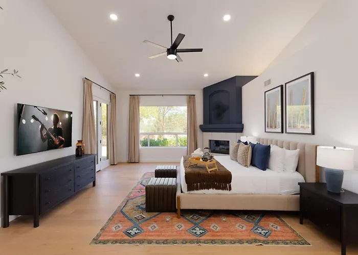 Twin Palms - Private Pool - Walk To Ancala Golf Holiday home Scottsdale